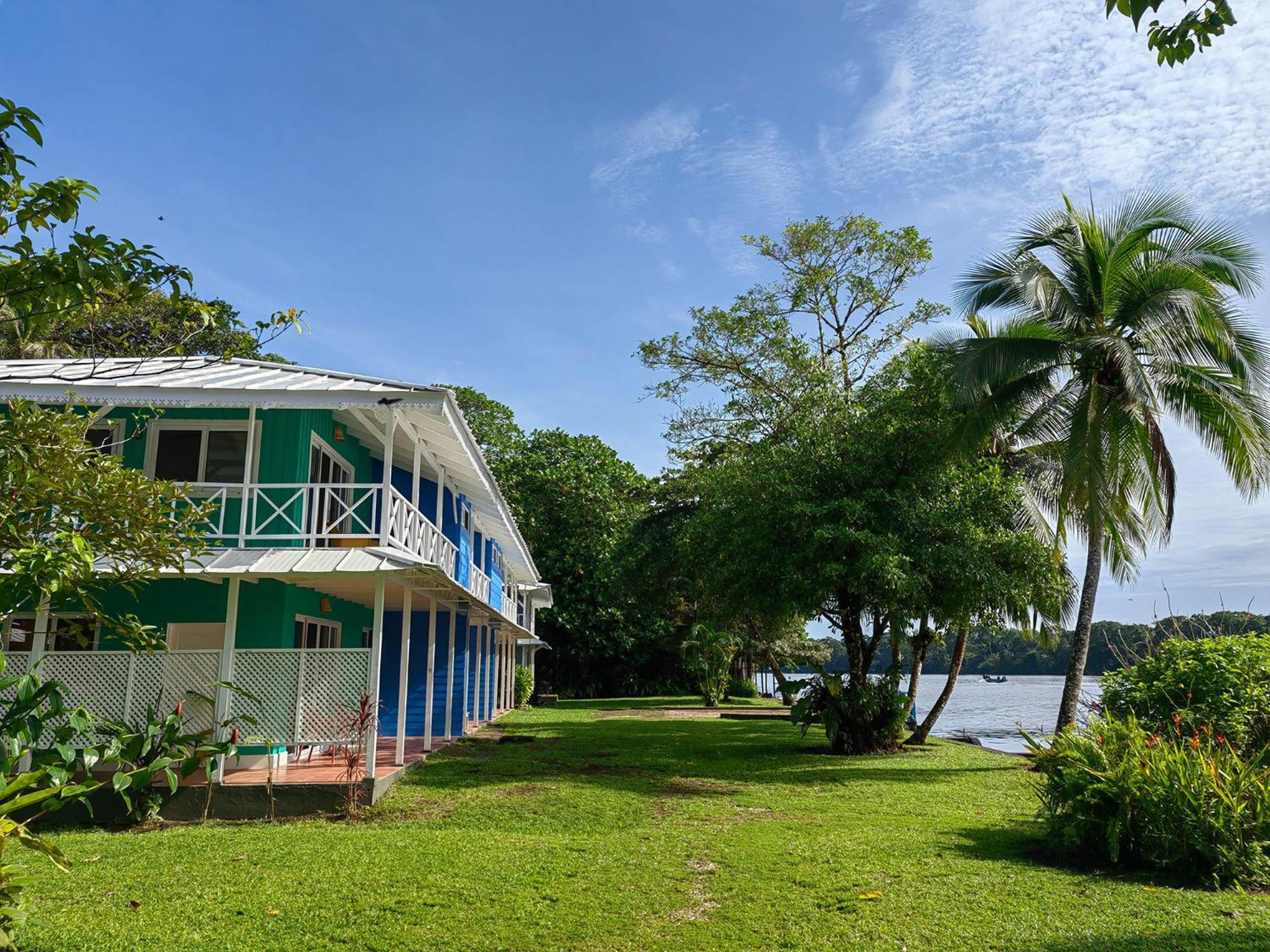 Tortuga Lodge & Gardens By Boeena Тортугеро Екстер'єр фото